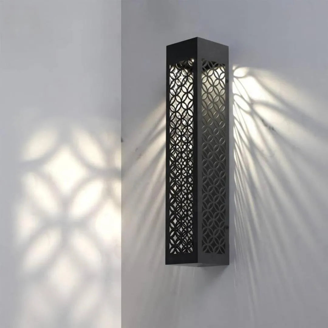 Modern Geometric Wall Lamp with Magnetic Mount